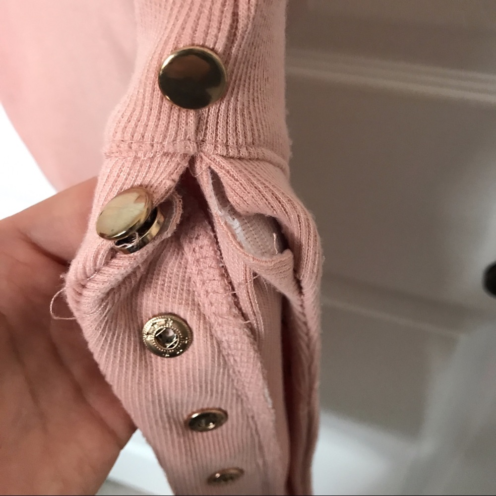 BUTTON DETAIL SWEATER DRESS LARGE - Picture 4 of 4